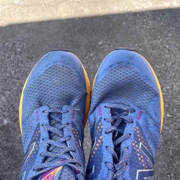 New Balance 690 All Terrain Running Shoes Women's 10 - Picture 6 of 9